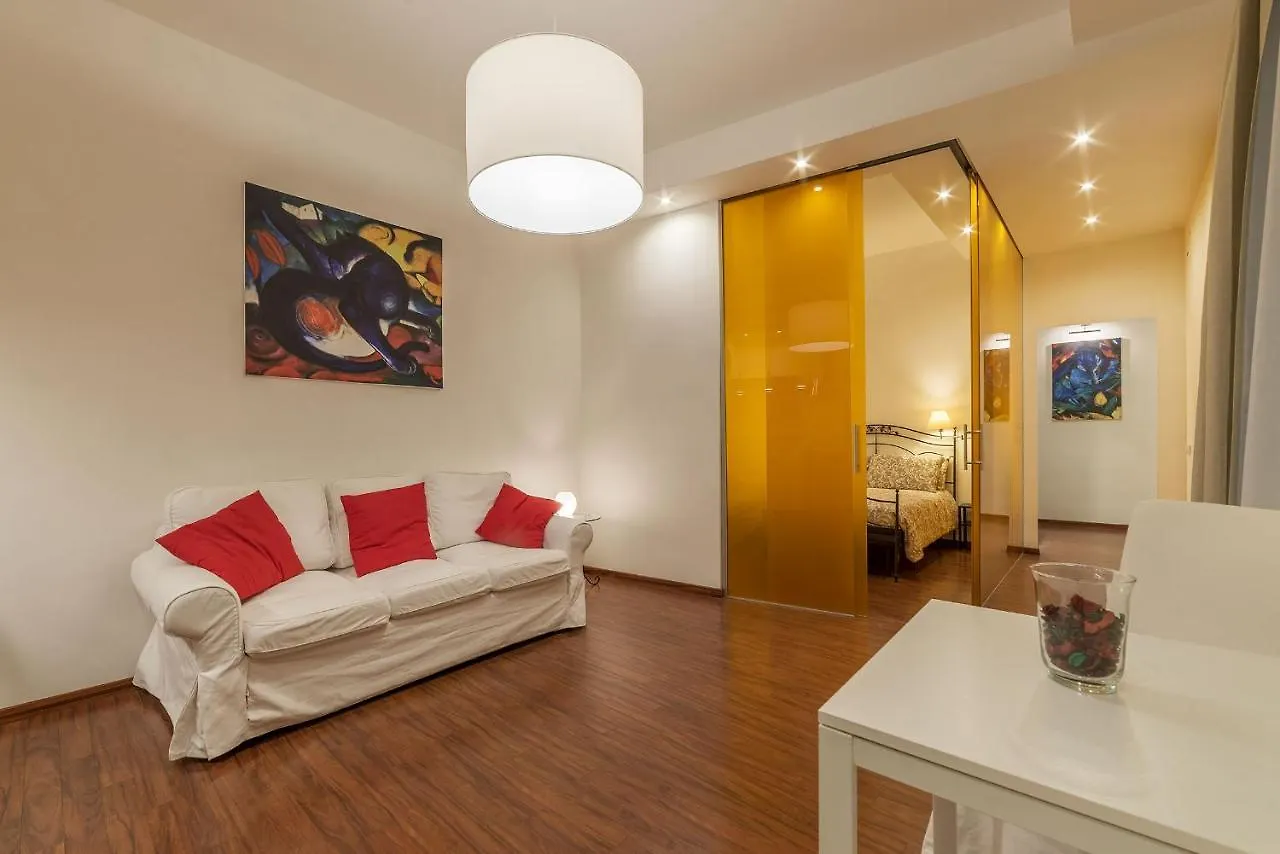 Castro Pretorio & Sallustiano Lovely Flat Rome