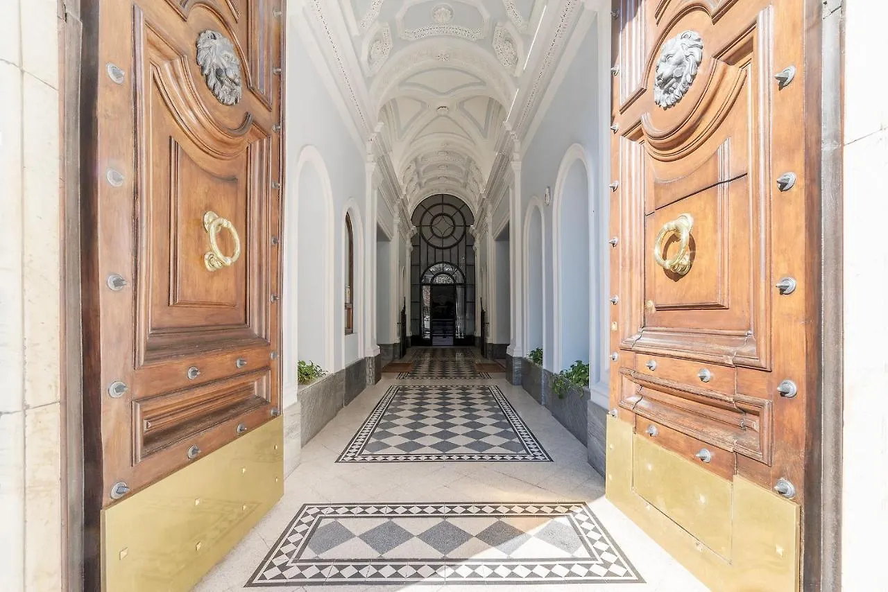 Castro Pretorio & Sallustiano Lovely Flat Rome